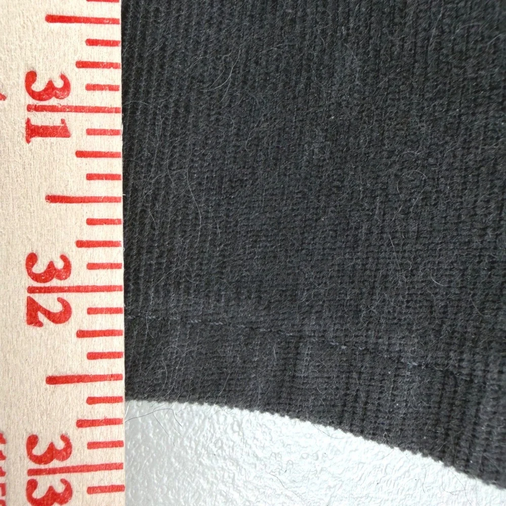 Levi Strauss & Co 514 Straight Fit Corduroy Pants Mens 36x32 Black